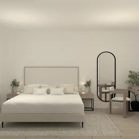 Augusta & Garden מלון